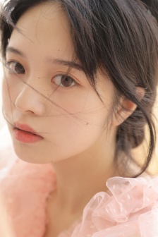 朱门绣户PO18以唇喂水